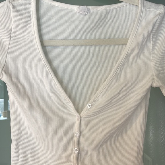 Garage long sleeve button up crop top size XS white - Picture 2 of 3